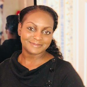 Meet your Posher, Liz